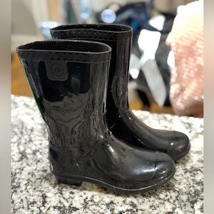 UGG Black rain boots girls size 1